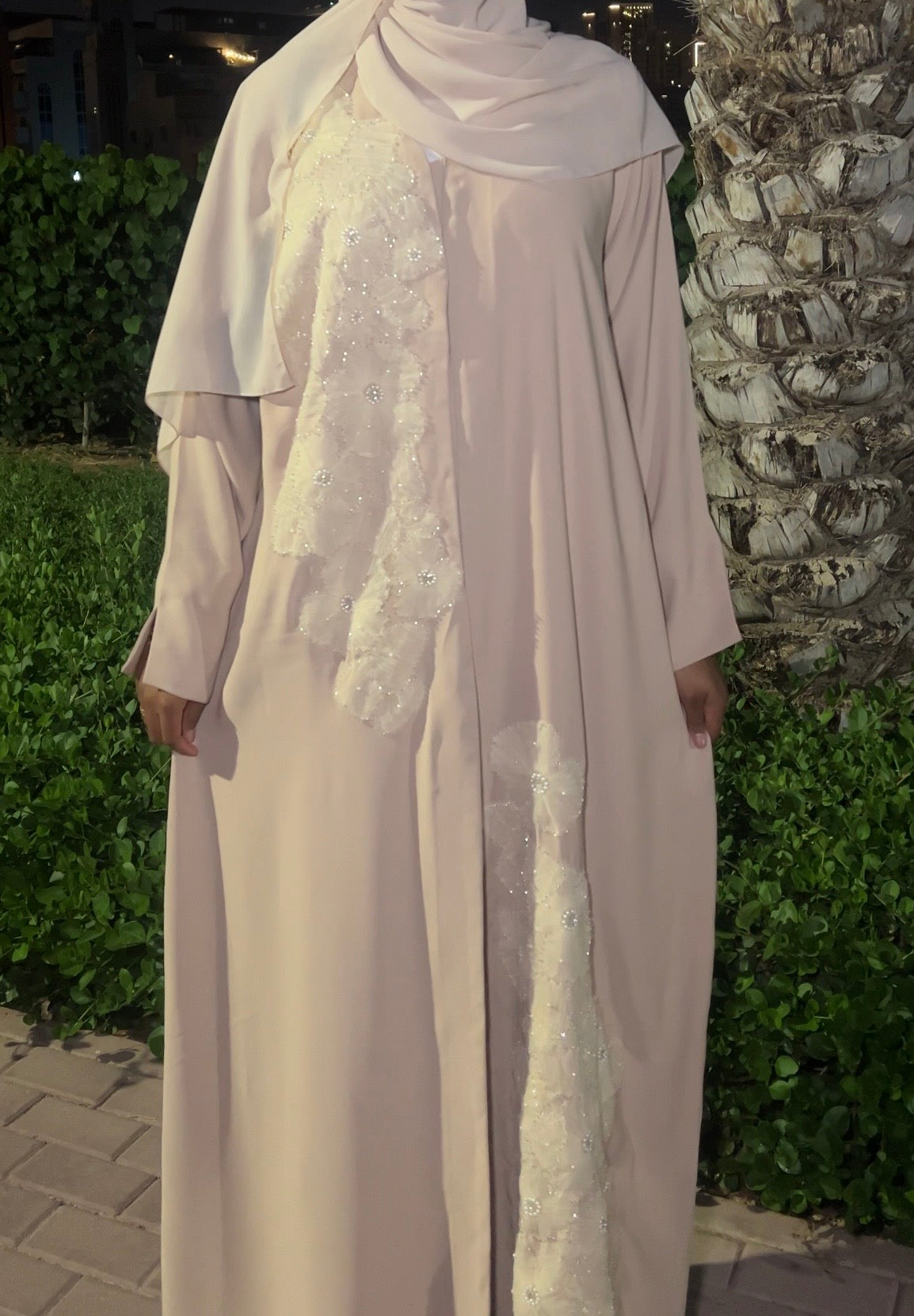 Cream Petal Abaya