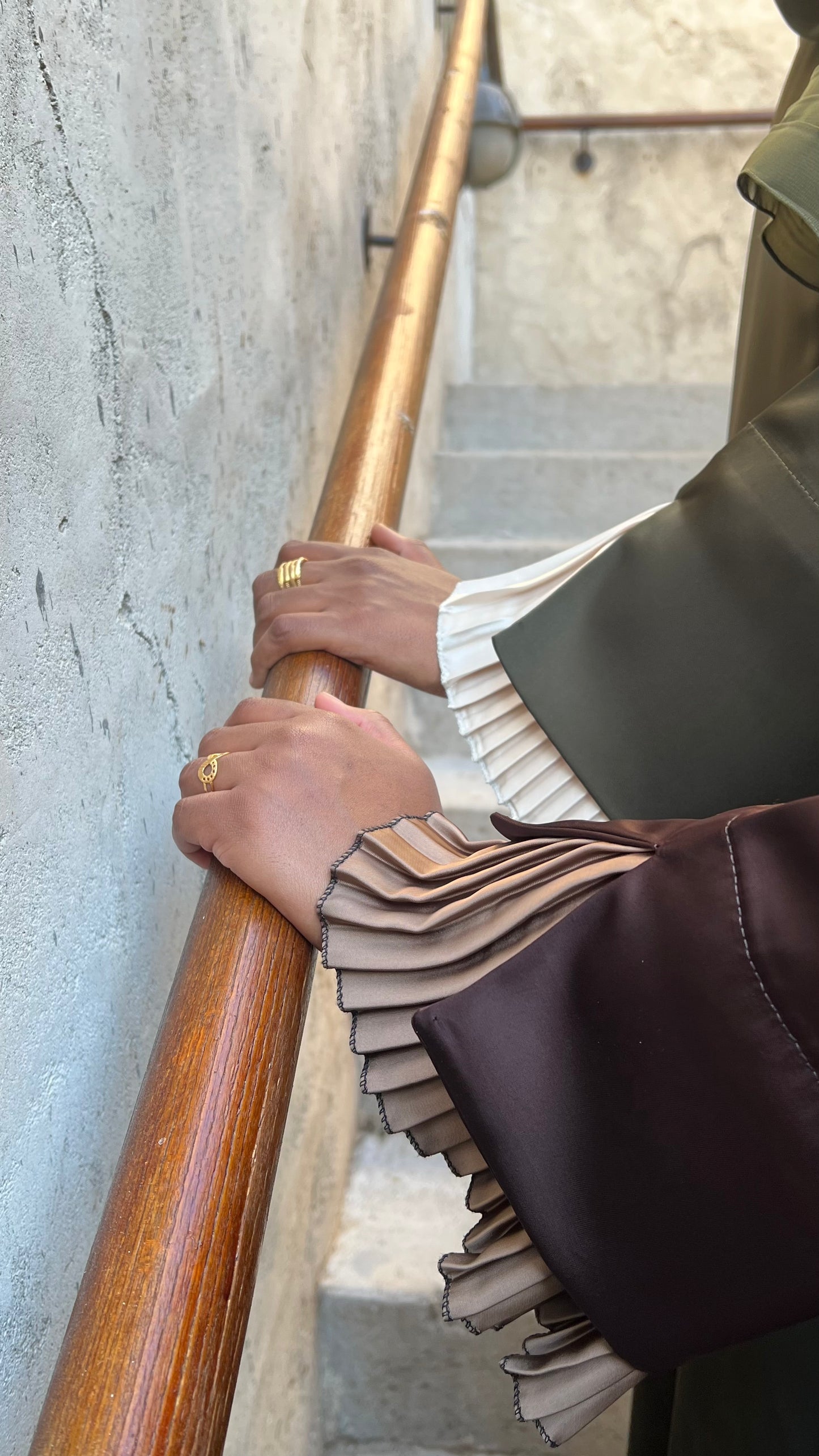Green Pleated Satin Abaya (PRE-ORDER)