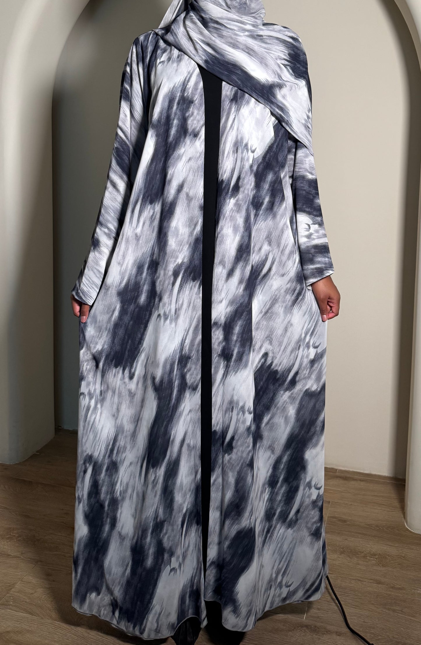 Storm Marble Abaya